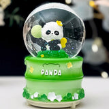 YEŞİL PANDALI BÜYÜK BOY & 10CM  PİLLİ & IŞIKLI MÜZİKLİ KAR KÜRESİ